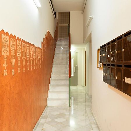 Stay U-nique Apartments Consell Barcelone Extérieur photo