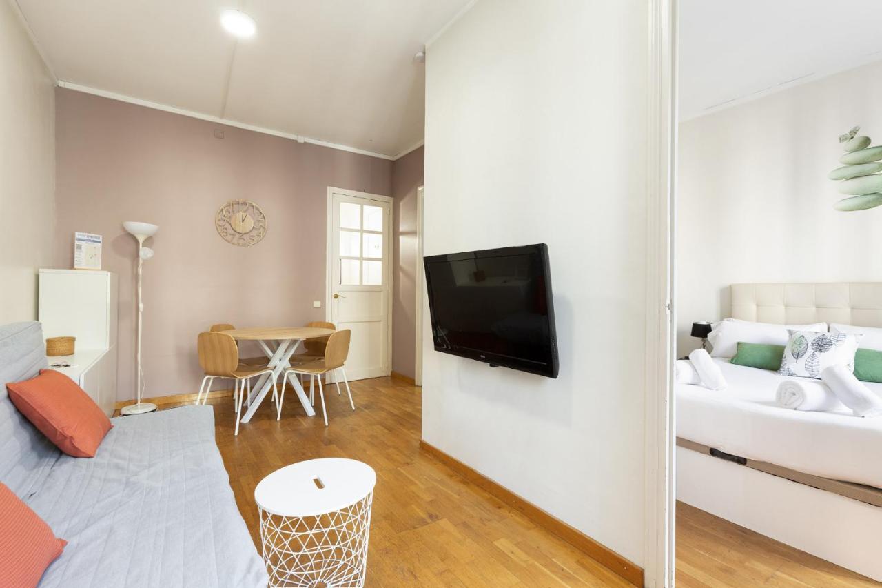 Stay U-nique Apartments Consell Barcelone Extérieur photo